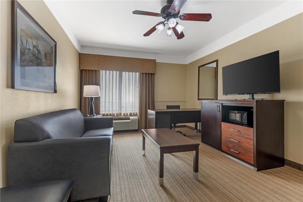 Two Room King Suite w/ Kitchenette