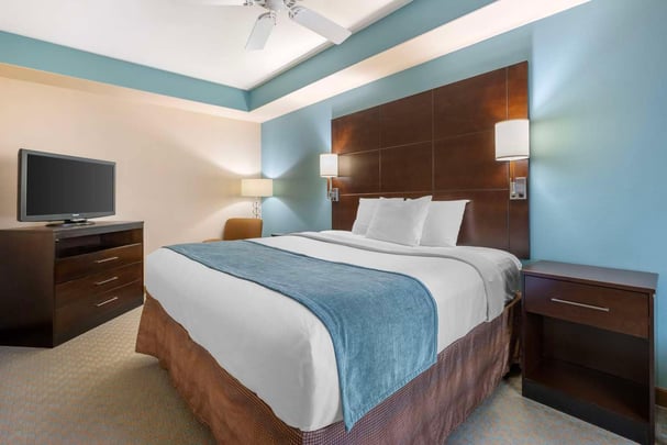 Double King Suite - 2 Bedrooms