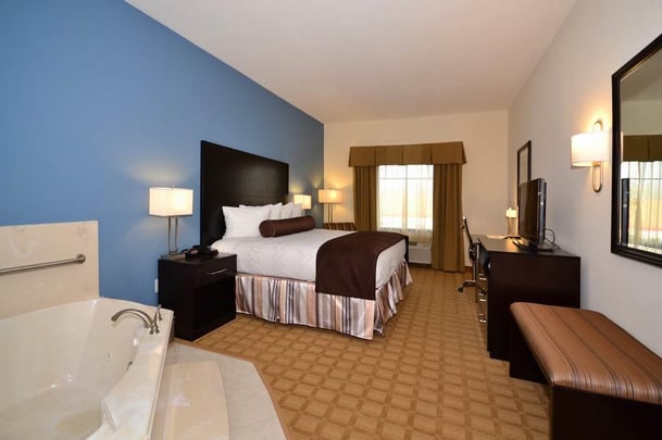 King Whirlpool Guest Room