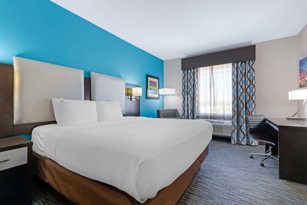 King Kitchenette Room