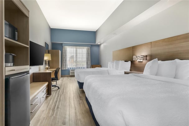 Accessible 2 Queen Rollin