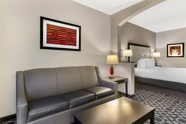 ADA - Suite - 1 King Bed