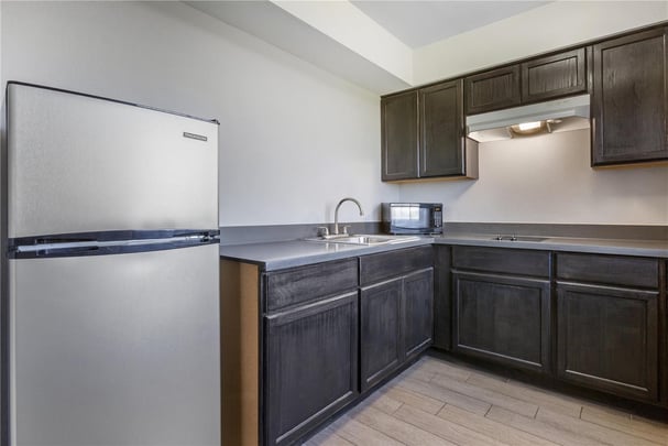 King Suite w/ Kitchenette