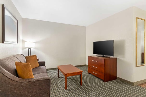 King Kitchenette Suite