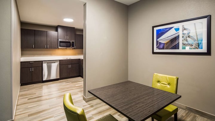 King Suite with Full Kitchen