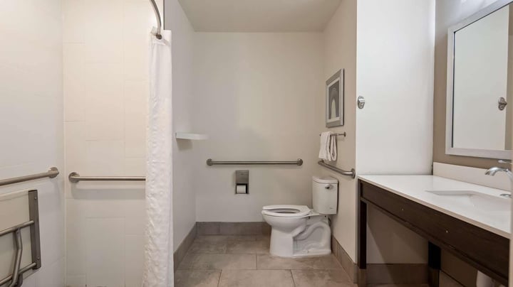 Mobility Accessible Guest Bathroom