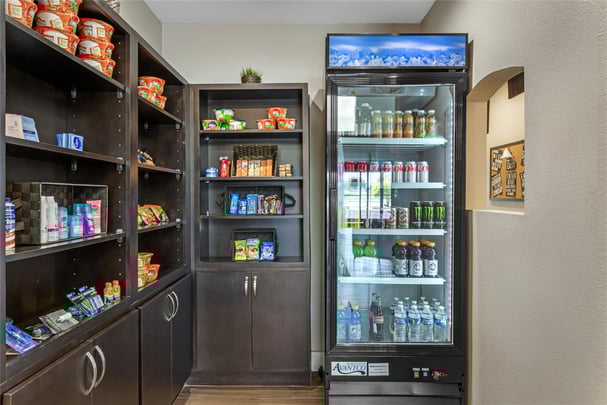 BW BayCity TX Snackbar