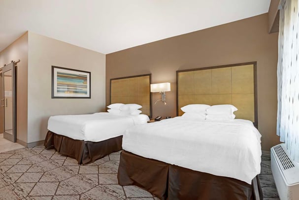 ADA Double Queen Suite