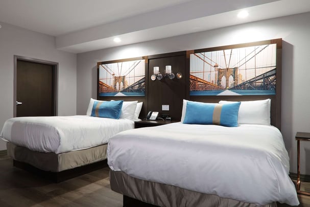 1 Bedroom Two Queen Suite - Room 321