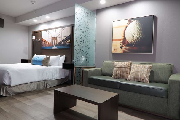 ADA King Suite - Room 325