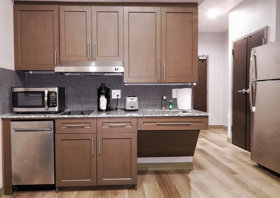 Mobility Accessible Suite - Room 101