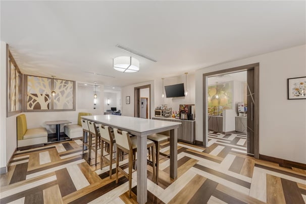 BW La Vernia TX Bkfast