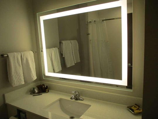 King Suite Vanity