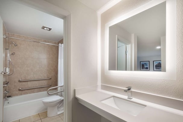 ADA  2 Queen Beds -  Bathroom