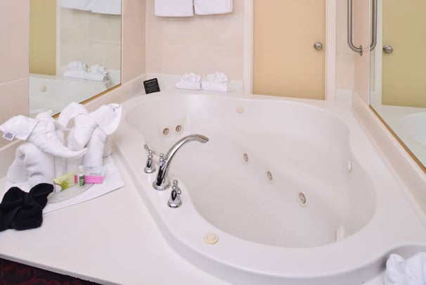 Jetted Tub