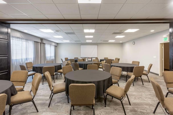 Meeting Room / Banquet Space