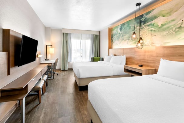 2 Queen Bed Room Pet Friendly