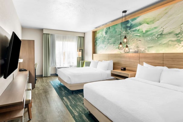 2 Queen Bed Room Accessible