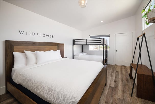 King Bungalow with Bunkbed