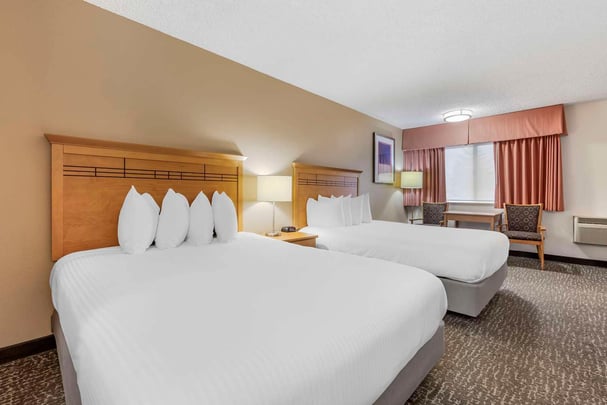 Double Queen Guest Room