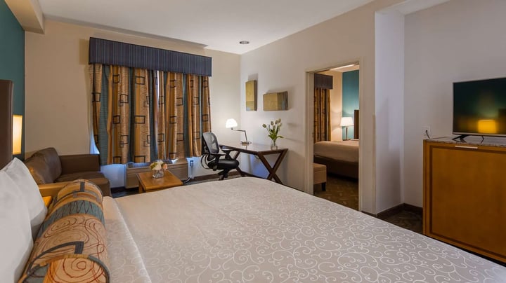 One King and One Queen Room