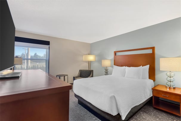 Accessible Queen Roll In