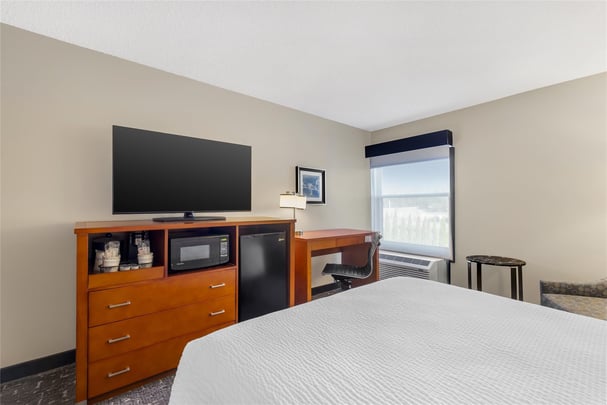 Accessible Queen Roll In