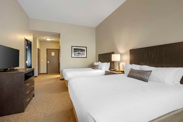 Double Queen Suite Accessible