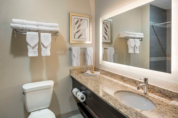 King Suite Bathroom