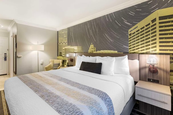 Efficiency Single Queen