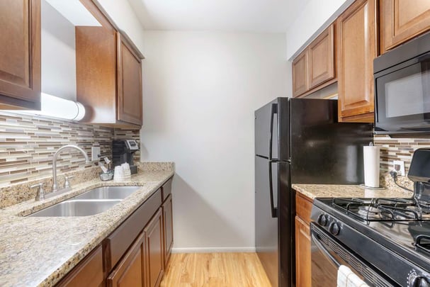 Suite 1 King Kitchen