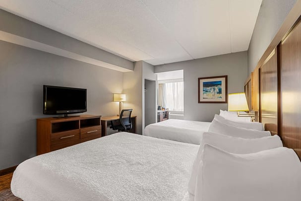 Double Queen Pool Corner Room