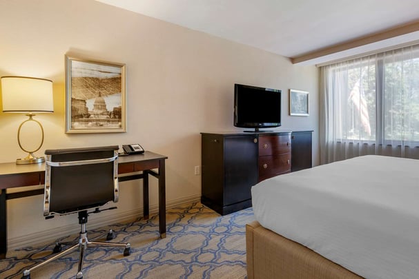 One King / Queen Room