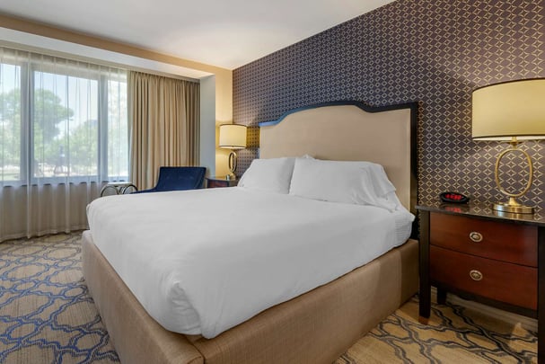 One King Room with View