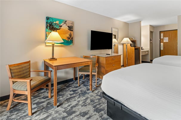 Double Queen (Balcony)