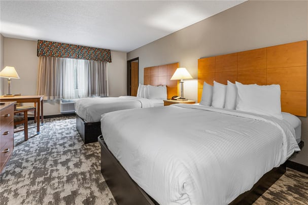 1 King & Double Queen