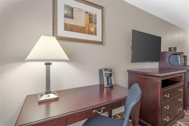 BW Eau Claire WI SNKONE