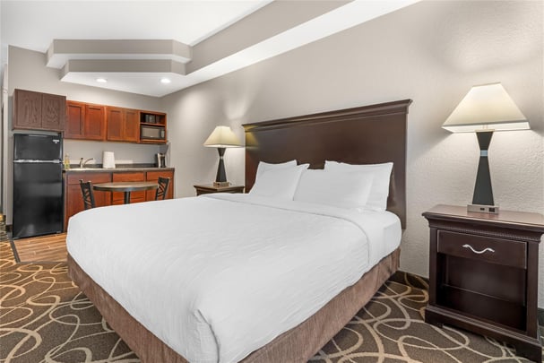 BW Eau Claire WI SNK