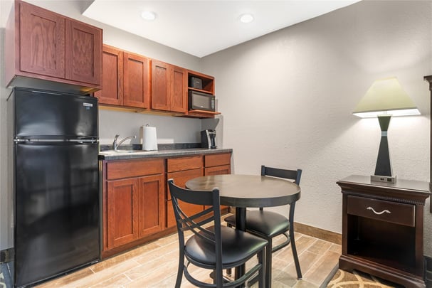 BW Eau Claire WI SNK