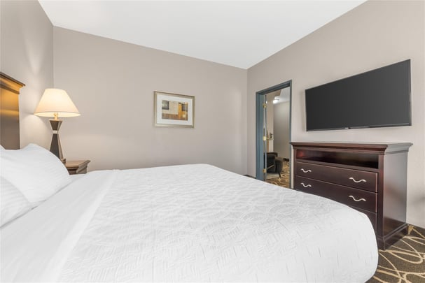 BW Eau Claire WI HKN