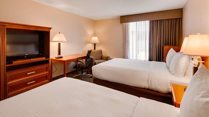 Double Queen Guest Room