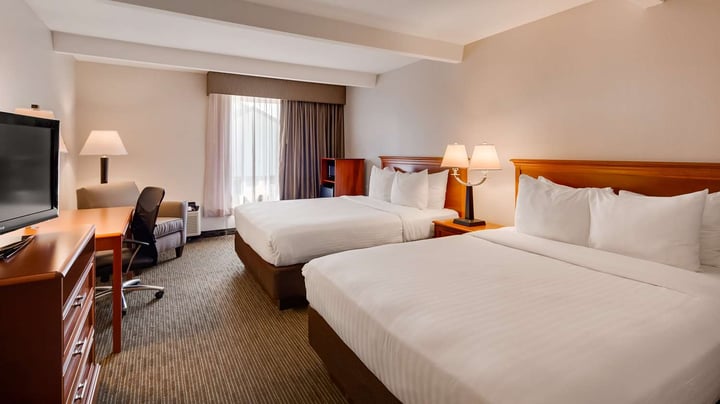 Double Queen Guest Room