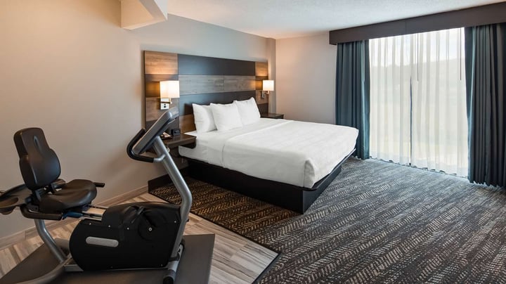 Standard King w/ Exercise Bike