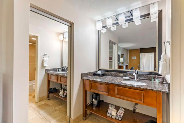 BW Cotton Tree WY KN