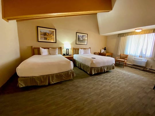 Double Queen & Bunk Bed Guest Room