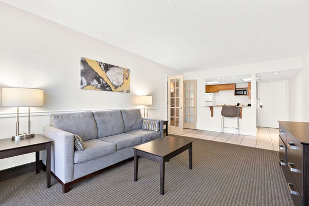 Separate Bedroom King Suite w/ Kitchenette