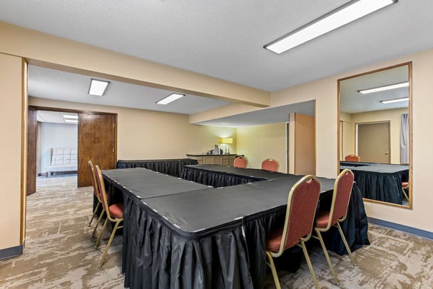 Meeting Room / Banquet Space