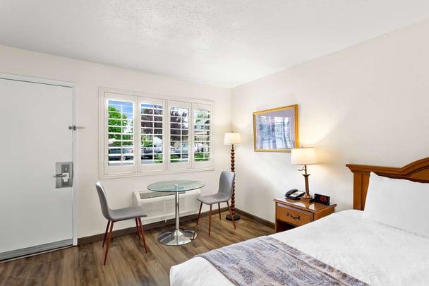 SureStay Susanville CA QNS