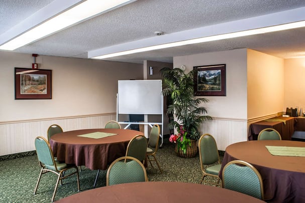 Adams Meeting Room
