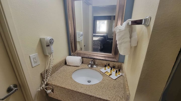 Guest Room Bath Vanity